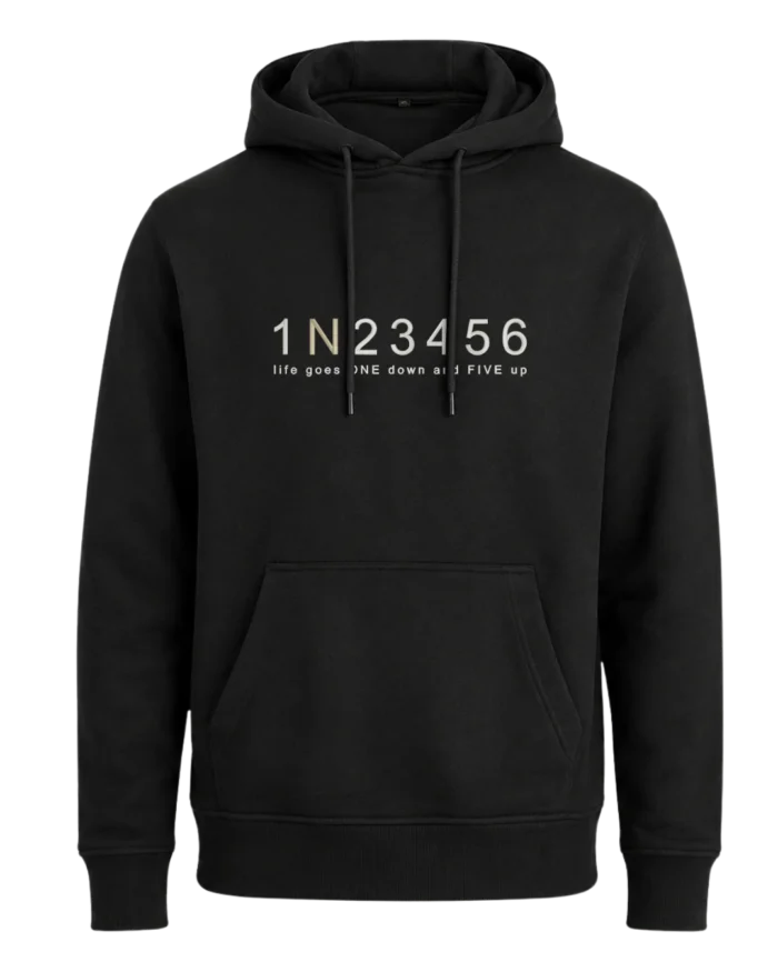 1N23456 Hoodie Schwarz, N in Weissgold – bestickt von MachineMadness